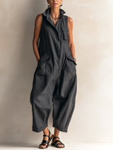 Gabriela - Tuta Oversize con Collo Alto Aperto